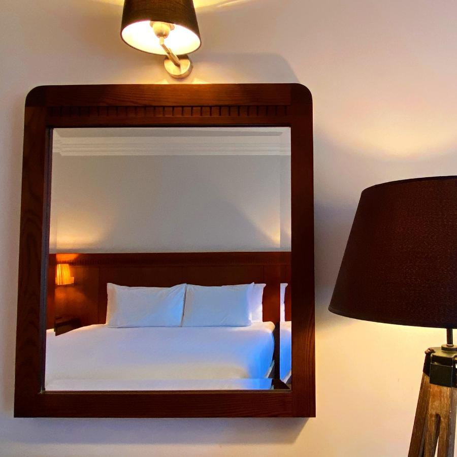 Schull Harbour Hotel & Leisure Centre エクステリア 写真