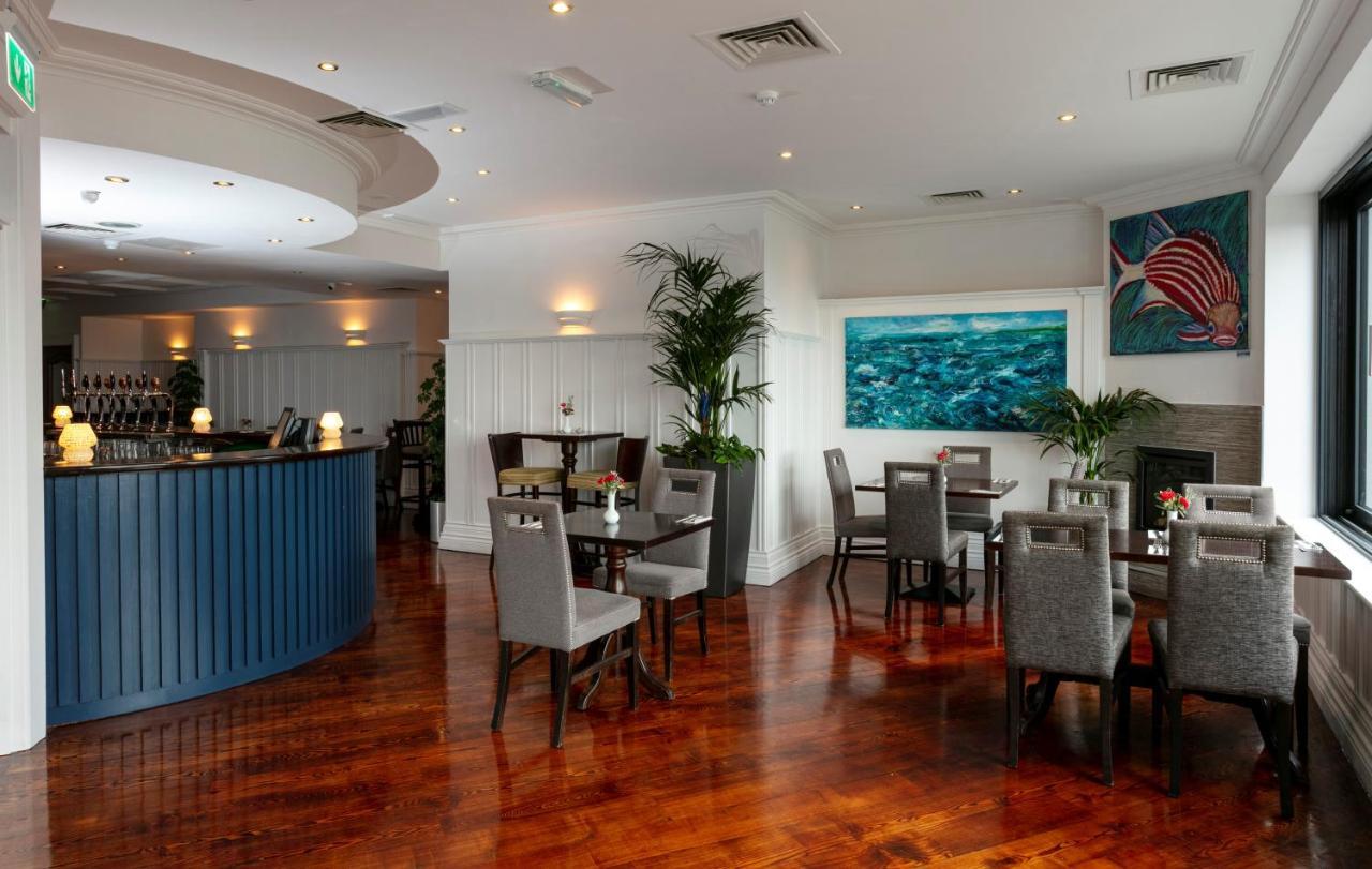 Schull Harbour Hotel & Leisure Centre エクステリア 写真