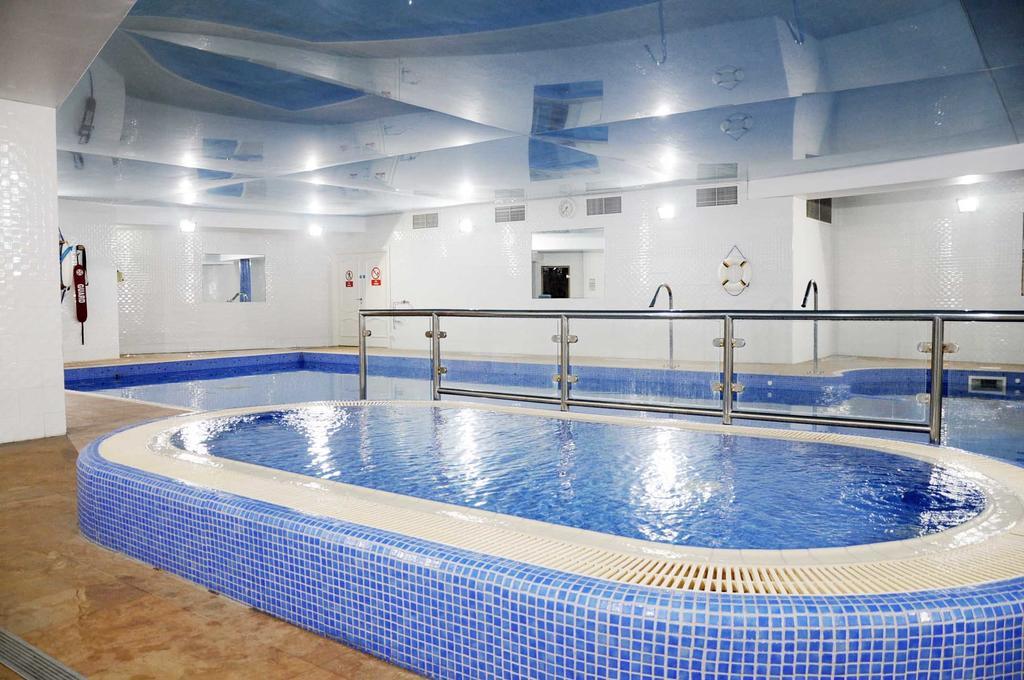 Schull Harbour Hotel & Leisure Centre エクステリア 写真